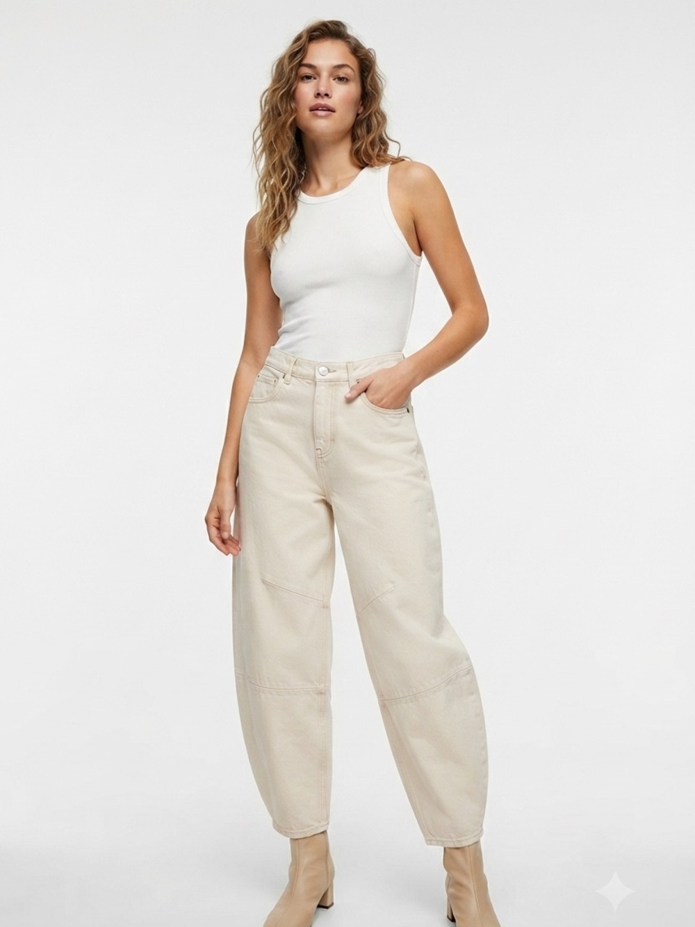 Topshop Cream High-Rise Barrel-Leg Jeans with Contrast Stitching Size 2